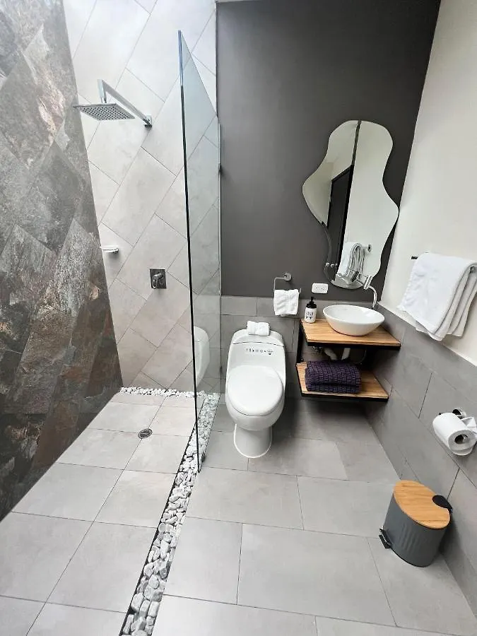 ** Estalagem Springhills Quito Airport Hotel Tababela Equador