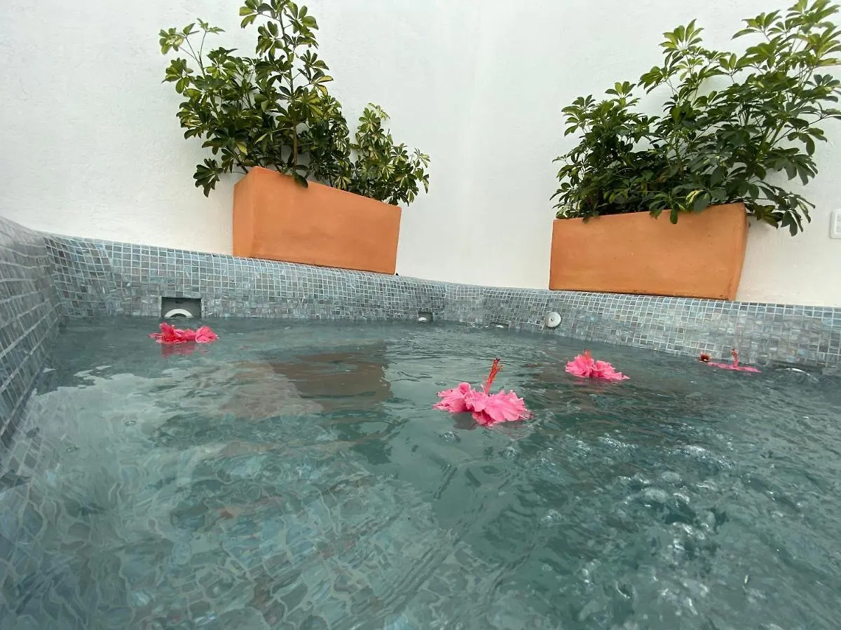 Springhills Quito Airport Hotel Tababela Inn