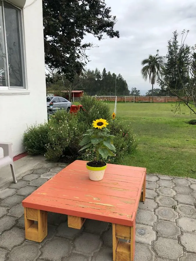 Springhills Quito Airport Hotel Tababela Inn